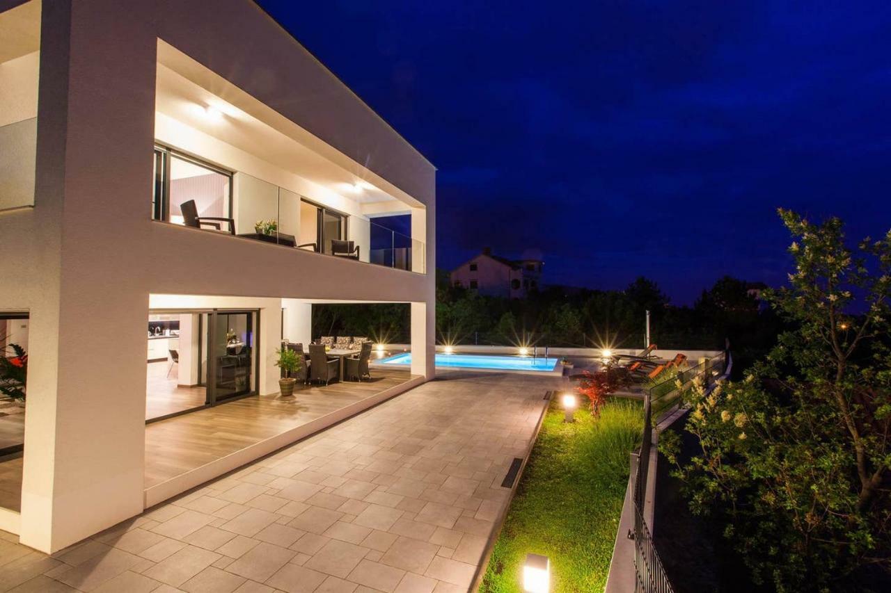 Villa Rina - Luxury Holiday Home Crikvenica Exterior foto